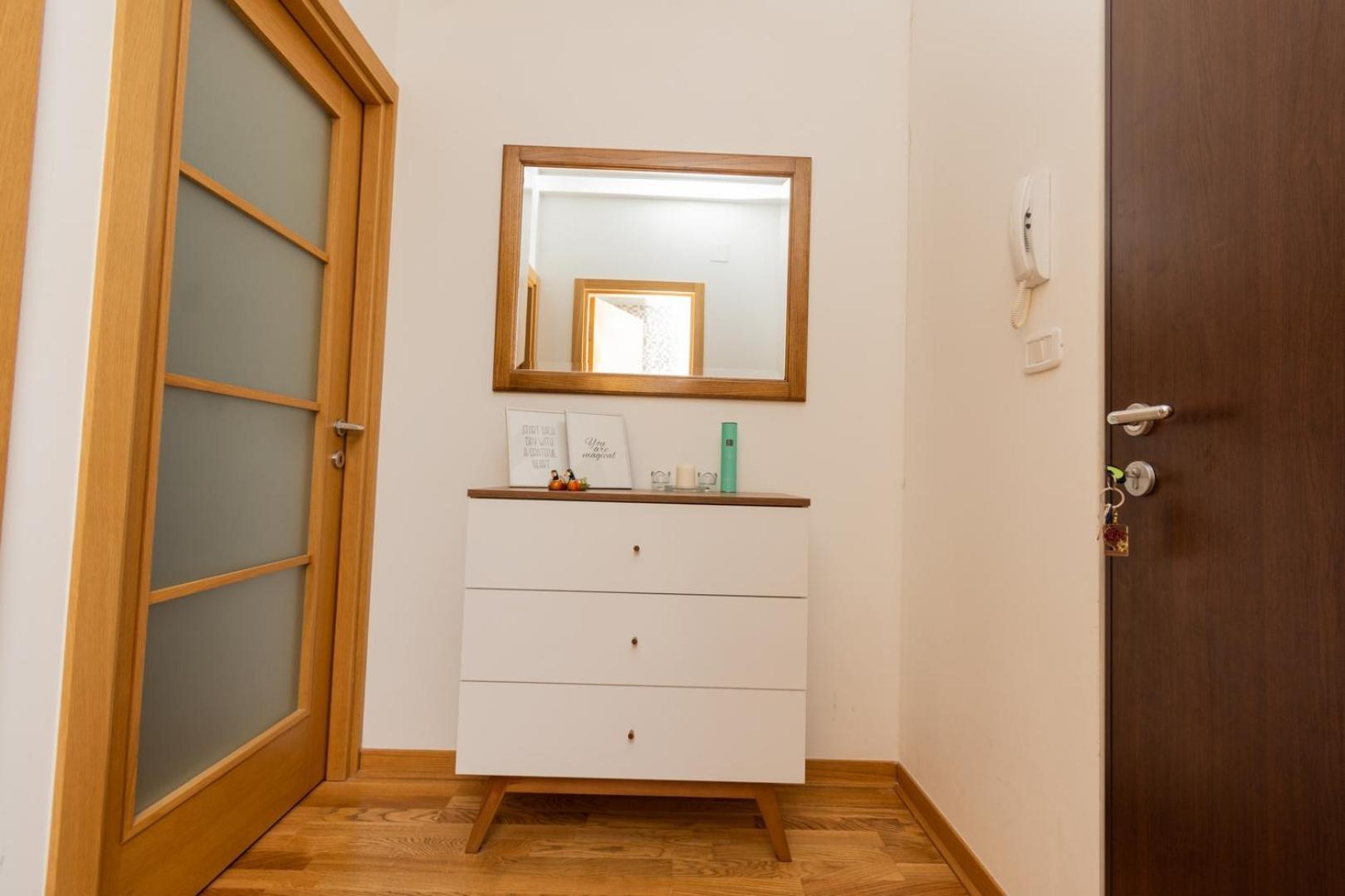 Lux City Apartment With Parking Podgorica Ngoại thất bức ảnh